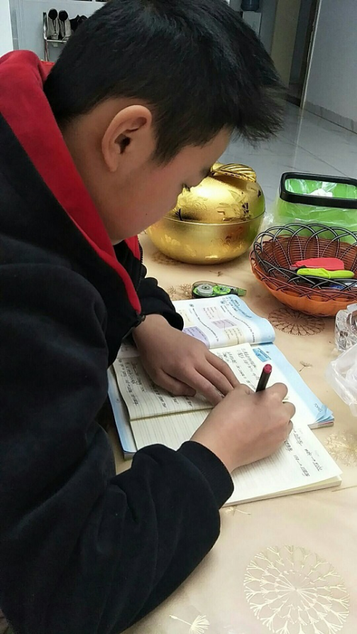 衡陽(yáng)市蒸湘區(qū)仁愛(ài)實(shí)驗(yàn)中學(xué)|衡陽(yáng)全日制|全寄宿|全封閉|半月假制初級(jí)中學(xué) 衡陽(yáng)市蒸湘區(qū)仁愛(ài)實(shí)驗(yàn)中學(xué)|衡陽(yáng)全日制|全寄宿|全封閉|半月假制初級(jí)中學(xué)